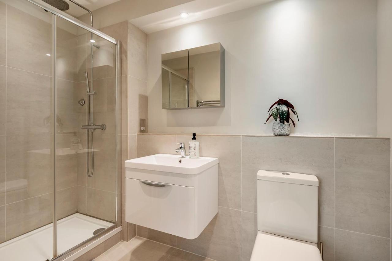 Vauxhall Skyline Apartment 런던 외부 사진